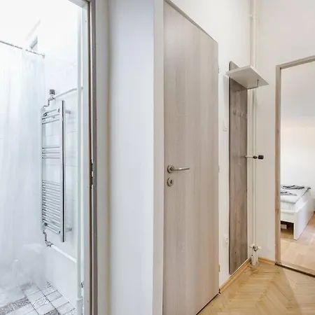 Apartman Dessy Downtown *